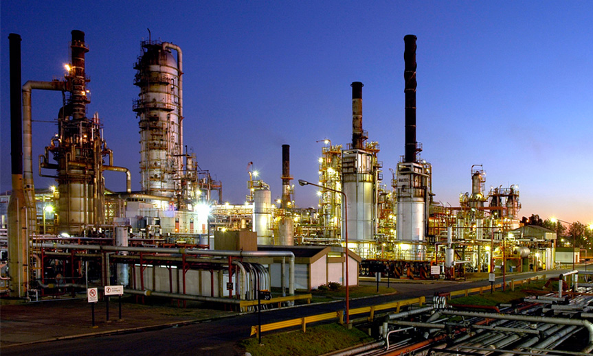 Refinería de YPF en la ciudad de La Plata